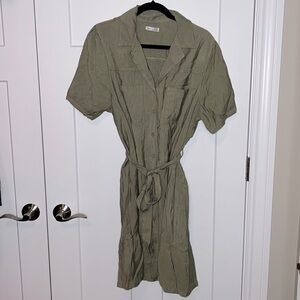 NWOT DEX Button-Down Short Sleeve Pocketed Shirt Dress - Army